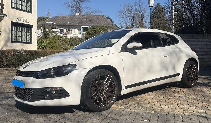 Gebraucht VW Scirocco 160 PS (117 kW) 2009 Weiß