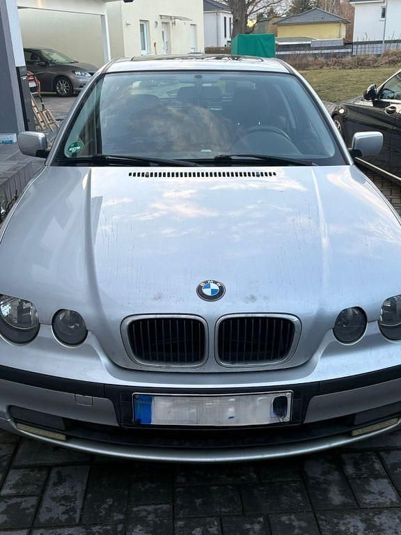 Gebraucht BMW 318 143 PS (105 kW) 2004 Silber Limousine