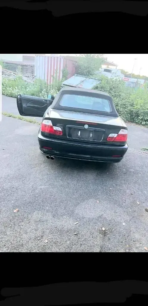 Gebraucht BMW 323 Cabriolet 170 PS (125 kW) 2000 Schwarz Cabrio