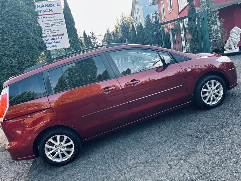 Rot Gebraucht 2009 Mazda 5 Van / Kleinbus | 3.999 € (Fairer Preis) - Bild 1/4