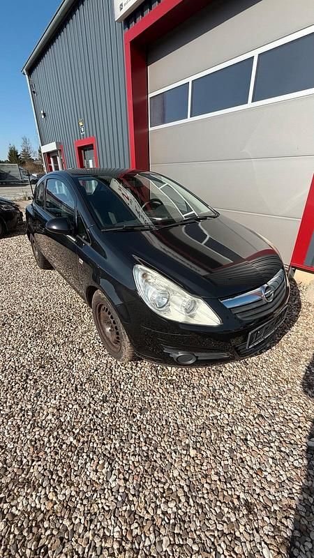 Gebraucht Opel Corsa 80 PS (58 kW) 2008 Schwarz Kleinwagen