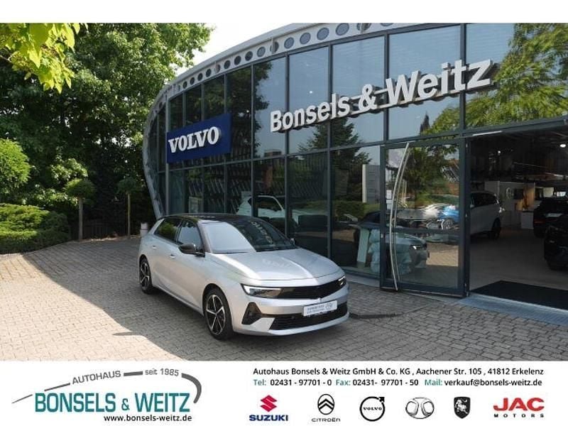 Grau Gebraucht 2024 Opel Astra GS Line Limousine | 22.950 € (Fairer Preis) - Bild 1/4
