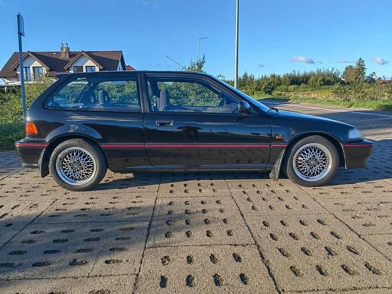 Gebraucht Honda Civic 110 PS (80 kW) 1990 Schwarz Kleinwagen