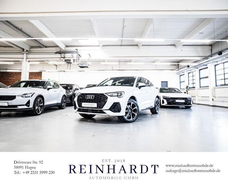 Gletscherweiß metallic Gebraucht 2022 Audi Q3 Sportback S-Line SUV | 38.310 € - Bild 1/1