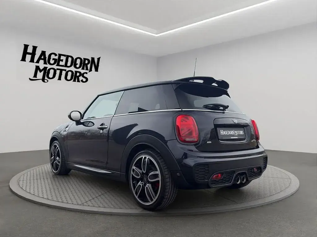 Gebraucht Mini John Cooper Works 231 PS (169 kW) 2022 Schwarz Kleinwagen