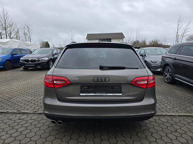 Gebraucht Audi A4 Ambiente 150 PS (110 kW) 2015 Grau Kombi