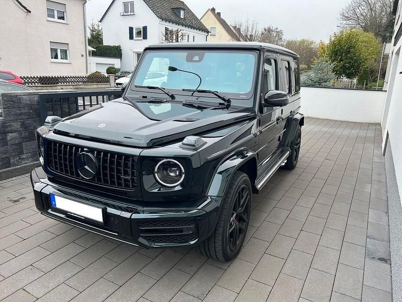 Grün Gebraucht 2022 Mercedes G63 AMG AMG SUV | 180.000 € (Fairer Preis) - Bild 1/4