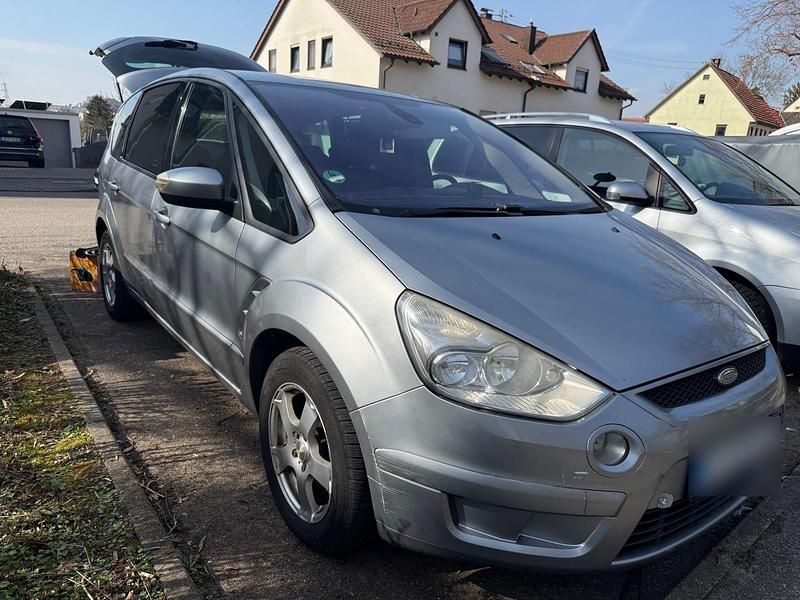Gebraucht Ford S-MAX S 140 PS (102 kW) 2006 Silber Van / Kleinbus