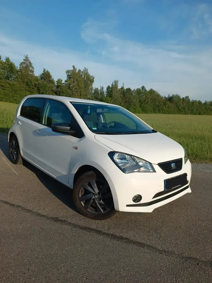 Gebraucht Seat Mii Style 60 PS (44 kW) 2016 Weiß Kleinwagen