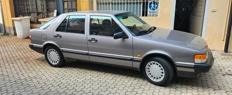 Silber Gebraucht 1991 Saab 9000 Limousine | 6.900 € - Bild 1/4