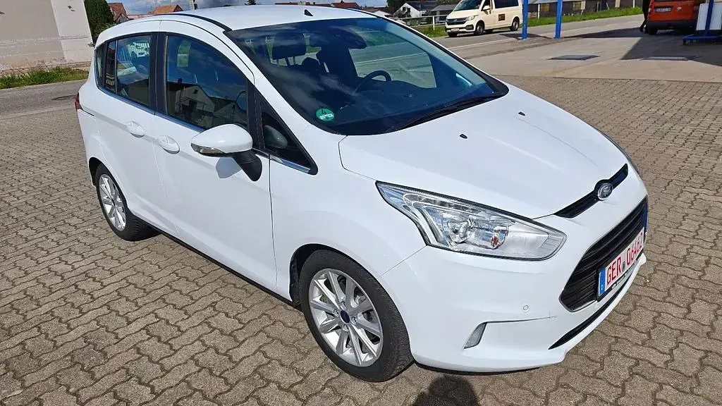 Gebraucht Ford B-MAX Titanium 105 PS (77 kW) 2015 Weiß Van / Kleinbus