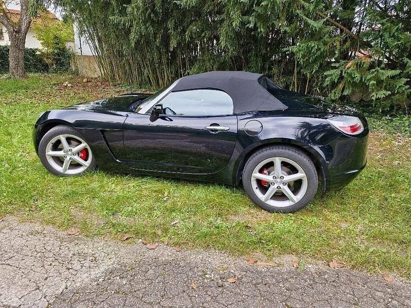 Schwarz Gebraucht 2008 Opel GT Cabrio | 11.990 € (Guter Preis) - Bild 1/4