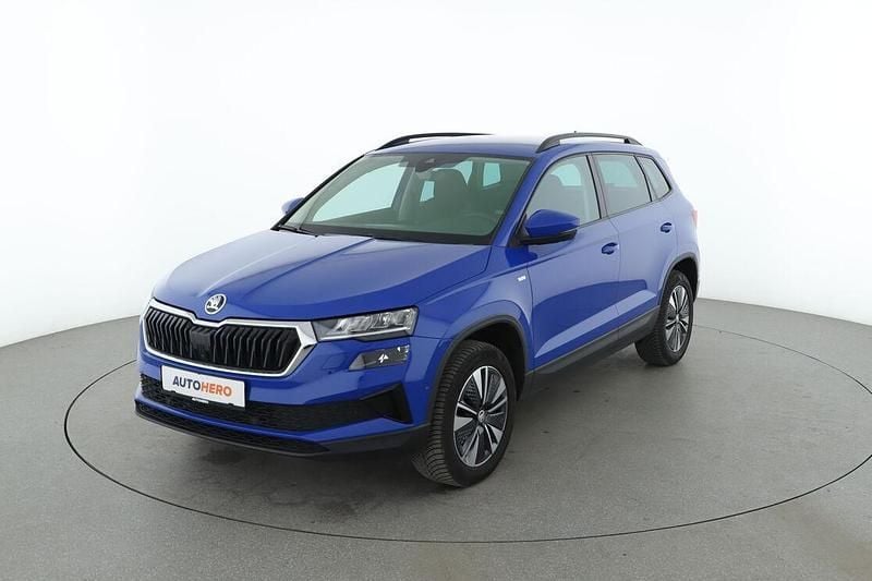 Blau Gebraucht 2022 Skoda Karoq Tour SUV | 27.850 € (Guter Preis) - Bild 1/3