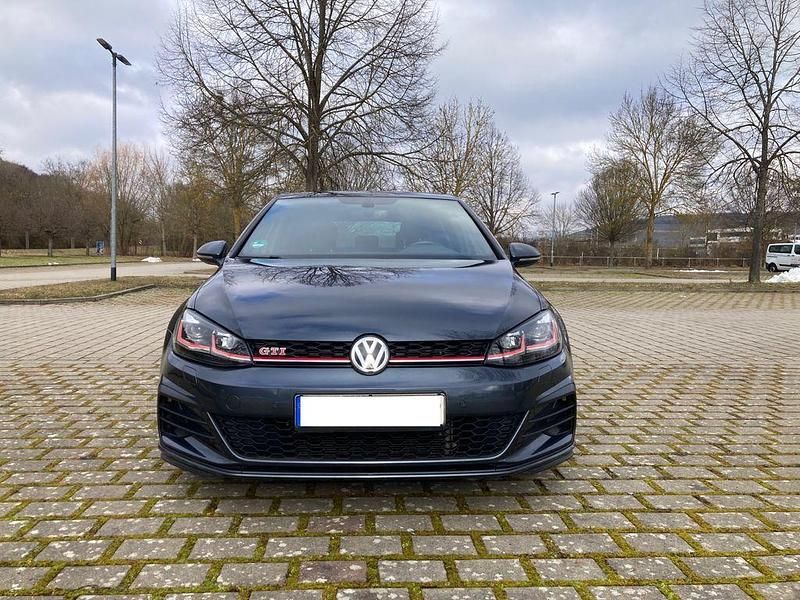 Gebraucht VW Golf VII GTI 230 PS (169 kW) 2017 Grau Limousine