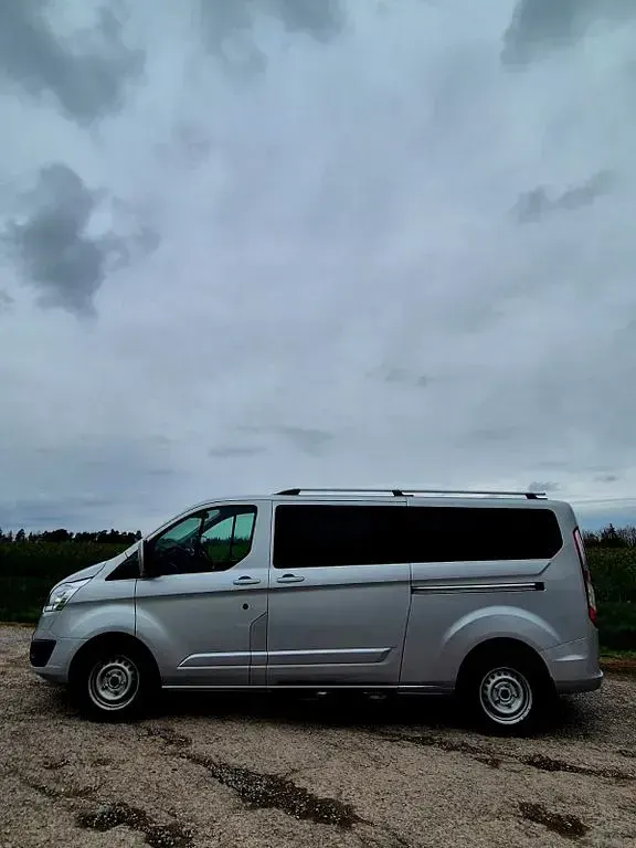 Gebraucht Ford Tourneo Custom 170 PS (125 kW) 2017 Silber Van