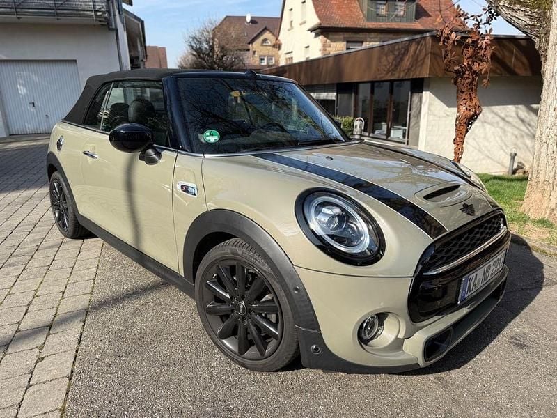 Gebraucht Mini Cooper S Cabriolet 192 PS (141 kW) 2020 Grau Cabrio