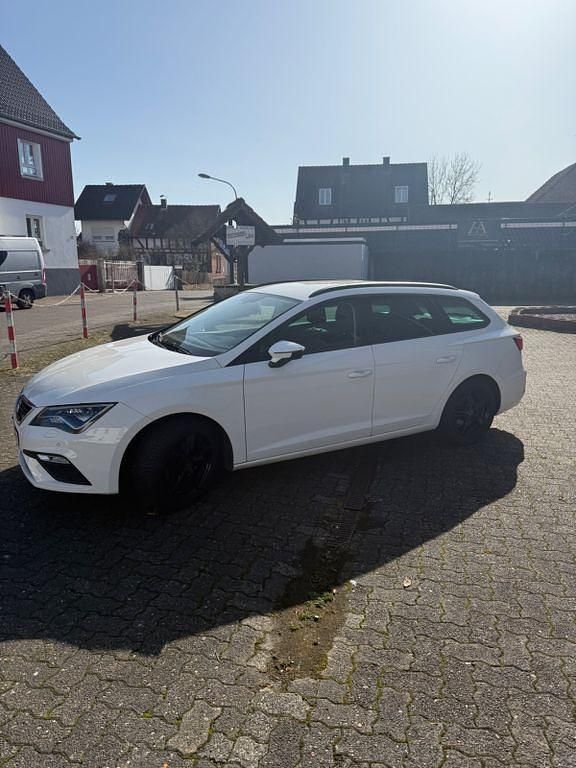 Second-hand Seat Leon ST FR 125 CP (91 kW) 2017 Alb Break