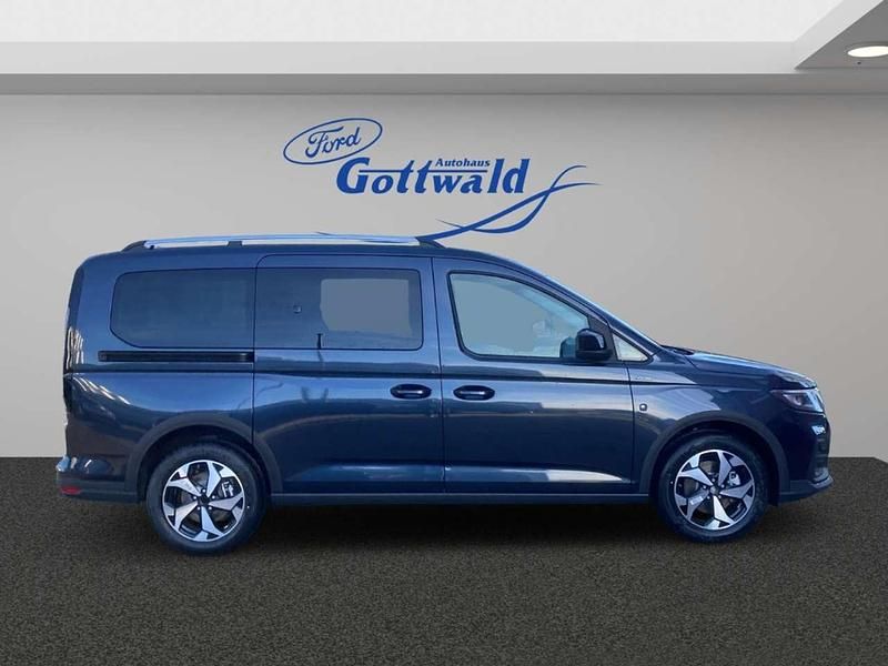 Neu Ford Tourneo Active 150 PS (110 kW) 2026 Cyclone midnight blue Van / Kleinbus