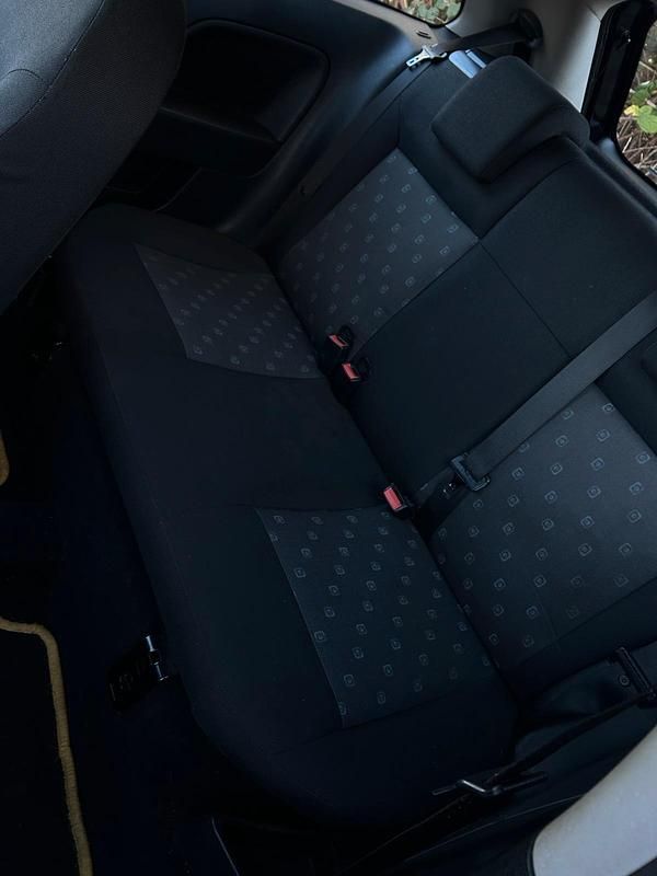 Gebraucht Ford Fiesta 69 PS (50 kW) 2005 Schwarz Kleinwagen