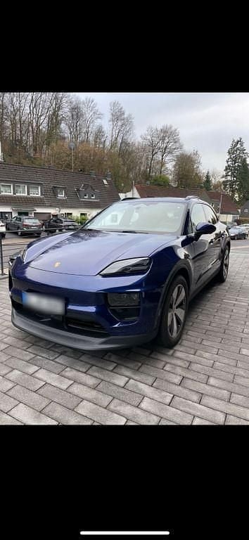 Gebraucht Porsche Macan 300 kW (408 PS) 2024 Blau SUV