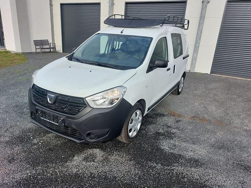 Gebraucht Dacia Dokker Comfort 131 PS (96 kW) 2020 Gletscherweiss Van / Kleinbus