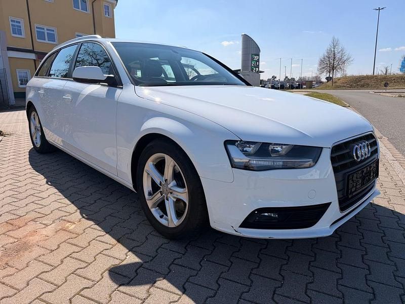 Second-hand Audi A4 Ambition 177 CP (130 kW) 2013 Alb Berlinǎ