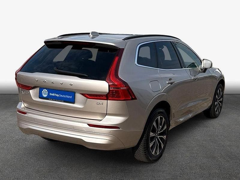 Gebraucht Volvo XC60 Core 197 PS (144 kW) 2024 Silber SUV