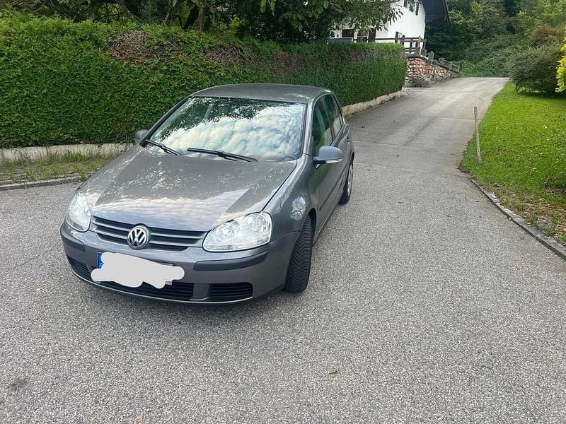 Grau Gebraucht 2007 VW Golf V Limousine | 649 € (Superpreis) - Bild 1/4