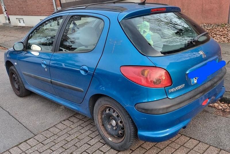 Gebraucht Peugeot 206 Filou 88 PS (64 kW) 2004 Blau Limousine