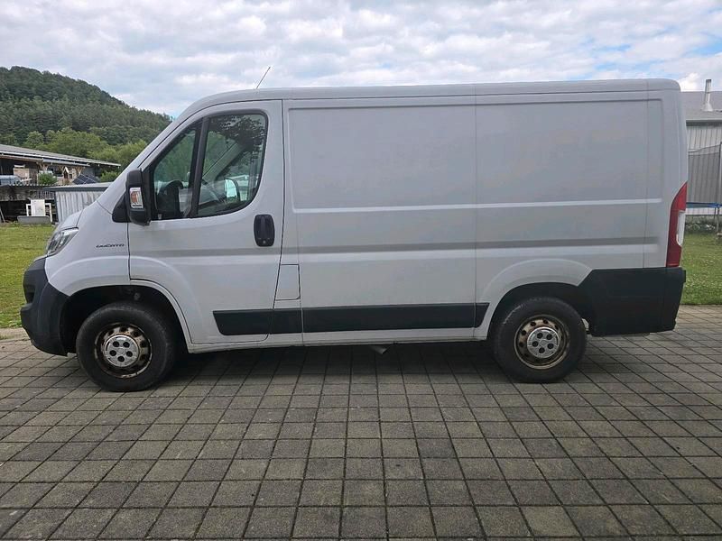 Gebraucht Fiat Ducato 131 PS (96 kW) 2019 Weiß Van