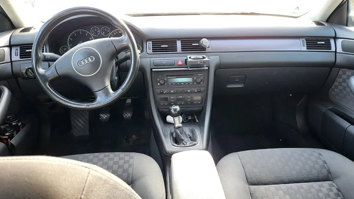 Gebraucht Audi A6 170 PS (125 kW) 2003 Grau Kombi