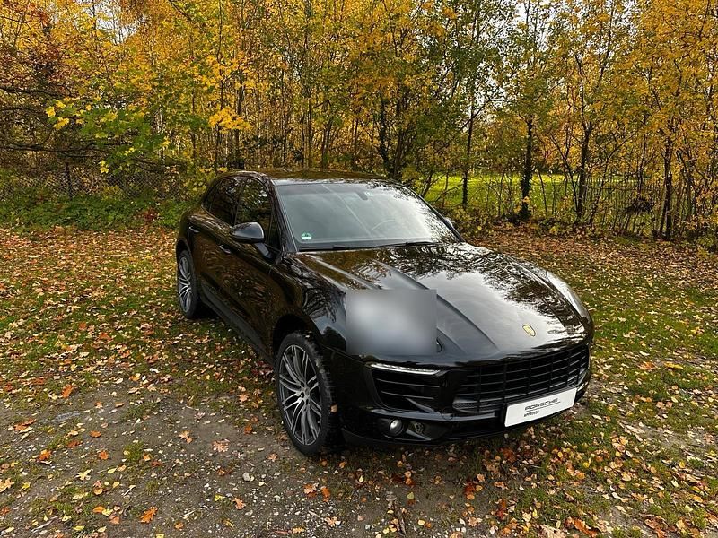 Schwarz Gebraucht 2014 Porsche Macan S SUV | 35.000 € - Bild 1/4