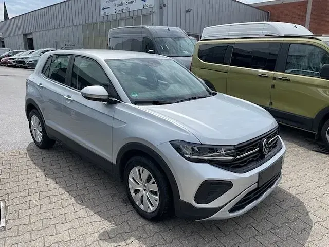 Gebraucht VW T-Cross 95 PS (69 kW) 2025 Reflexsilber metallic SUV