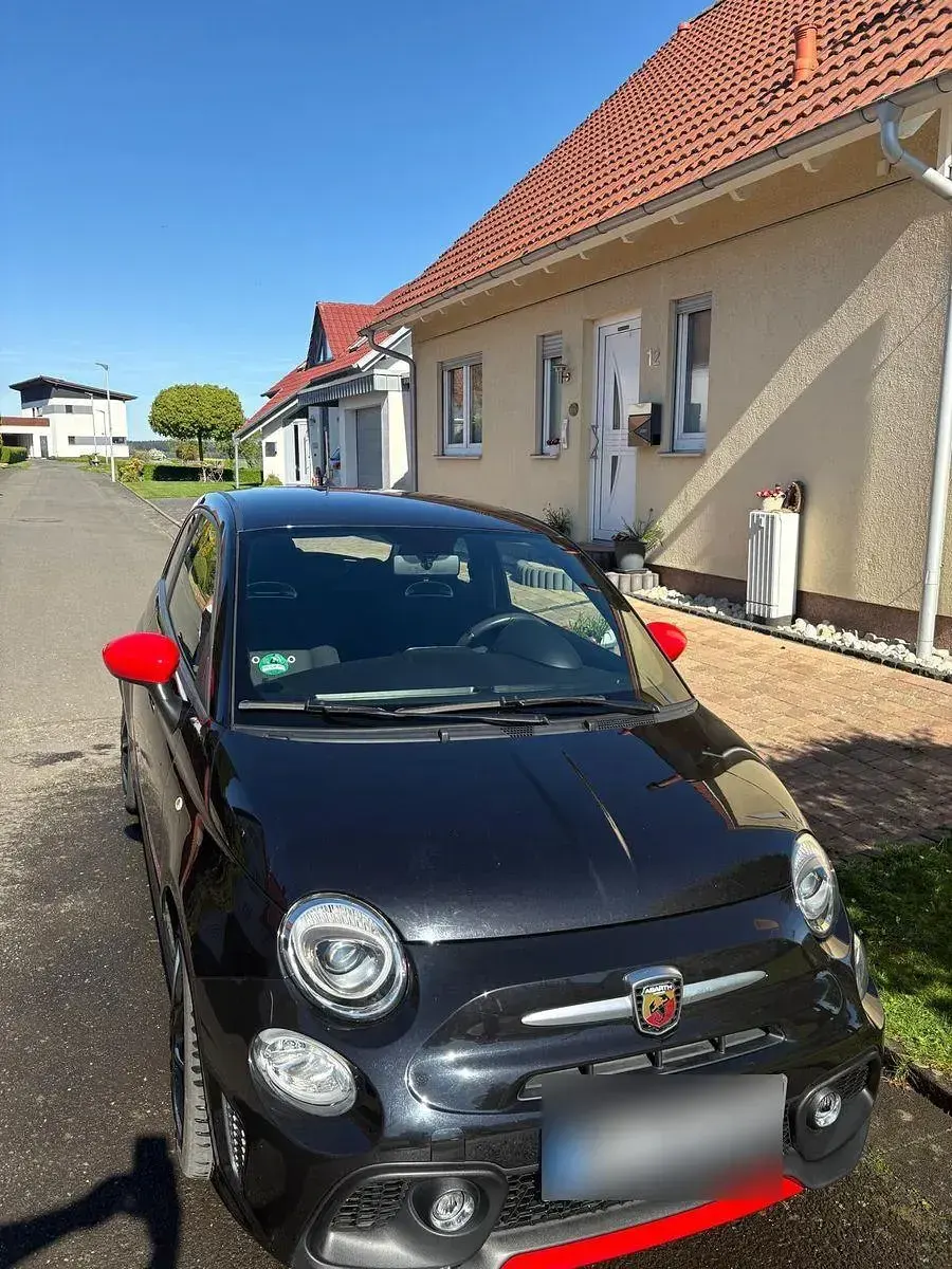 Gebraucht Abarth 595 145 PS (106 kW) 2018 Schwarz Kleinwagen