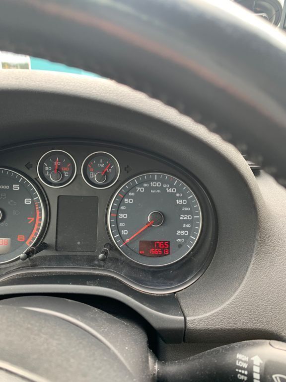 Weiß Gebraucht 2012 Audi A3 Cabriolet Cabrio | 8.900 € (Etwas zu teuer) - Bild 1/4