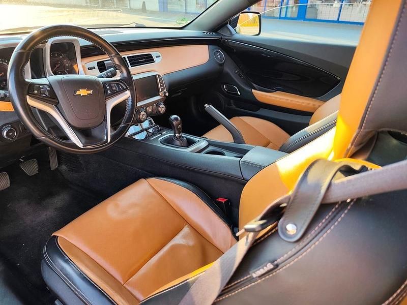 Gebraucht Chevrolet Camaro 432 PS (317 kW) 2013 Schwarz Coupé