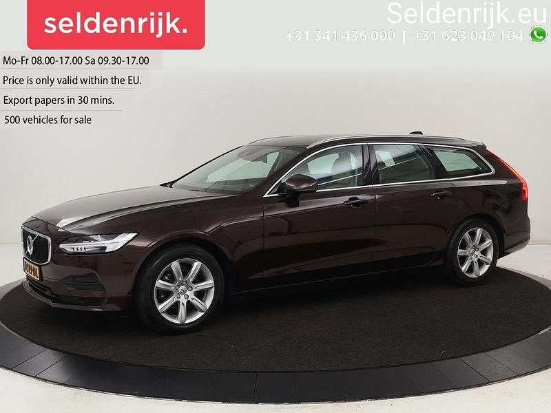 Braun Gebraucht 2018 Volvo V90 Momentum Kombi | 18.400 € (Guter Preis) - Bild 1/4