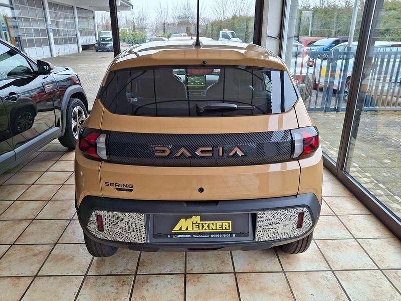 Neu Dacia Spring Extreme 47 kW (65 PS) 2026 Beige Kleinwagen