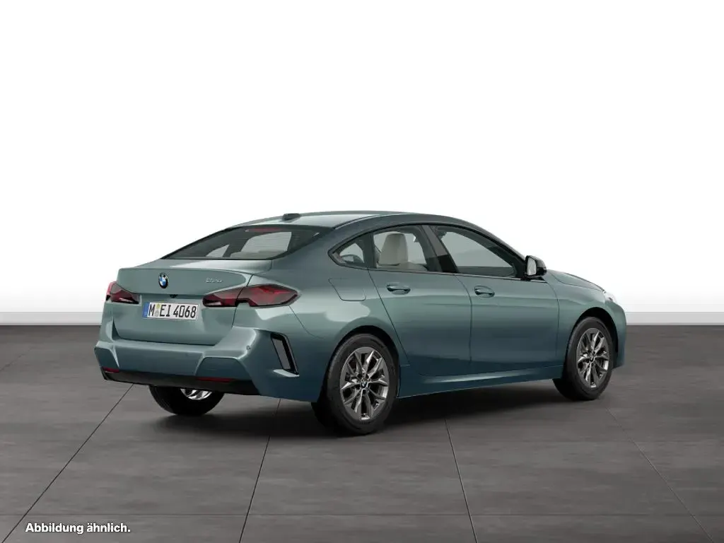 Gebraucht BMW 220 156 PS (114 kW) 2025 Grün Coupé