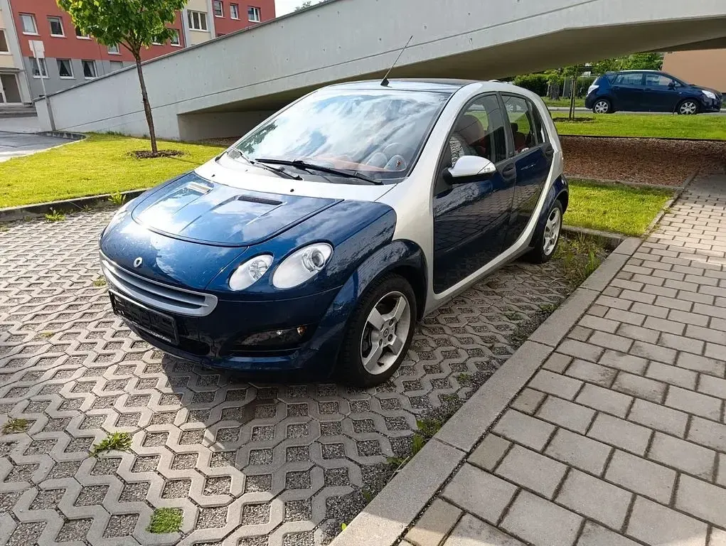 Brugt Smart ForFour Passion 95 HK (69 kW) 2005 Blå Hatchback
