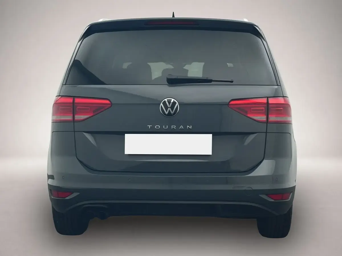 Gebraucht VW Touran Goal 150 PS (110 kW) 2025 Grau Van / Kleinbus