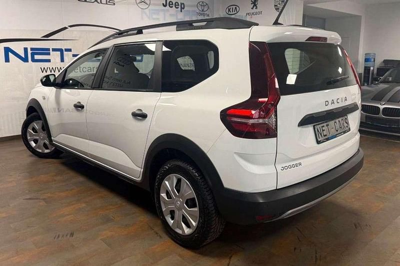 Gebraucht Dacia Jogger Comfort 101 PS (74 kW) 2022 Weiß Van / Kleinbus