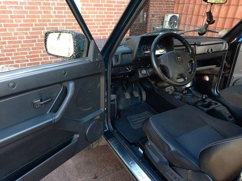 Gebraucht Lada niva 83 PS (61 kW) 2019 Grün SUV