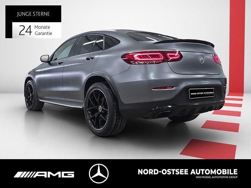 Gebraucht Mercedes GLC300 AMG 245 PS (180 kW) 2023 Manufaktur lack manufaktur sel Coupé