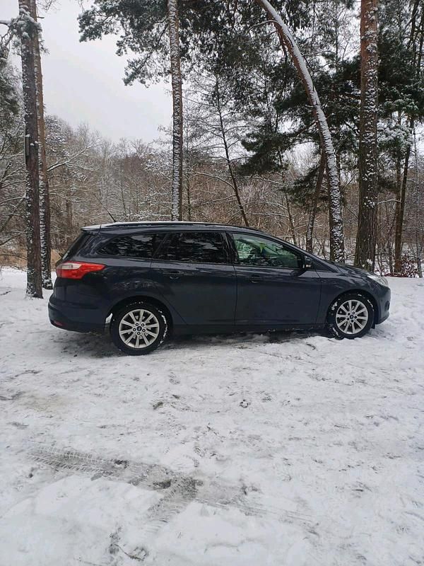 Gebraucht Ford Focus 115 PS (84 kW) 2013 Kombi