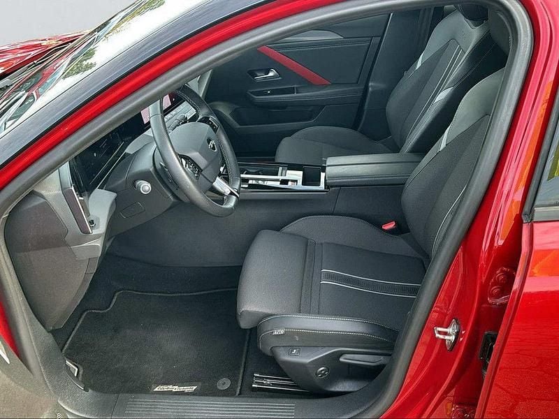 Gebraucht Opel Astra GS Line 181 PS (133 kW) 2022 Rot Limousine