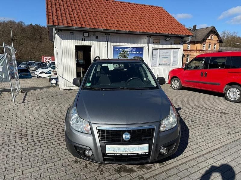 Gebraucht Fiat Sedici Dynamic 120 PS (88 kW) 2008 Grau SUV