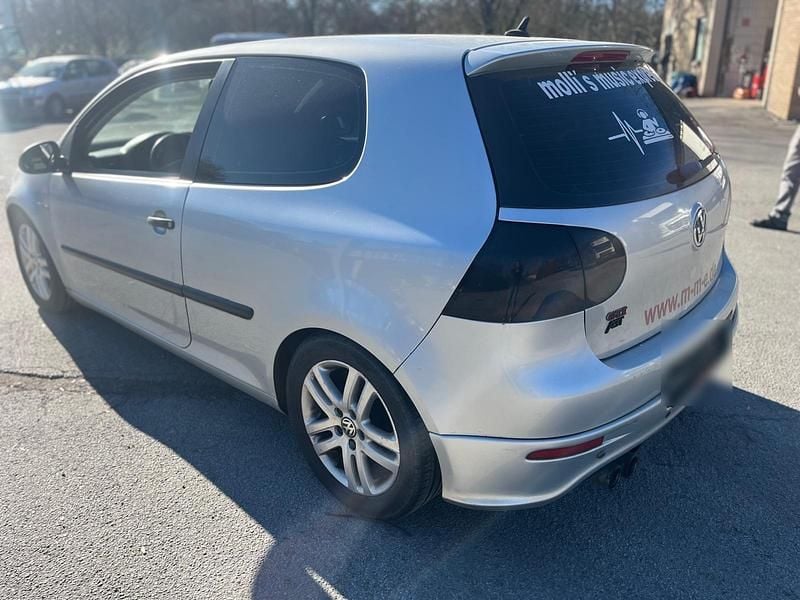 Gebraucht VW Golf V 115 PS (84 kW) 2007 Silber Kleinwagen