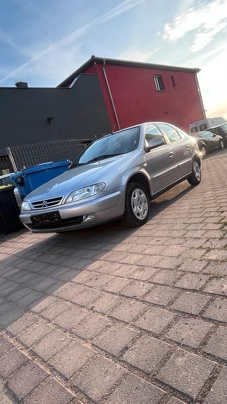 Gebraucht Citroën Xsara 75 PS (55 kW) 2000 Silber Kleinwagen