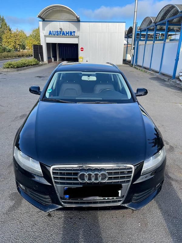 Schwarz Gebraucht 2010 Audi A4 Kombi | 8.400 € (Fairer Preis) - Bild 1/4